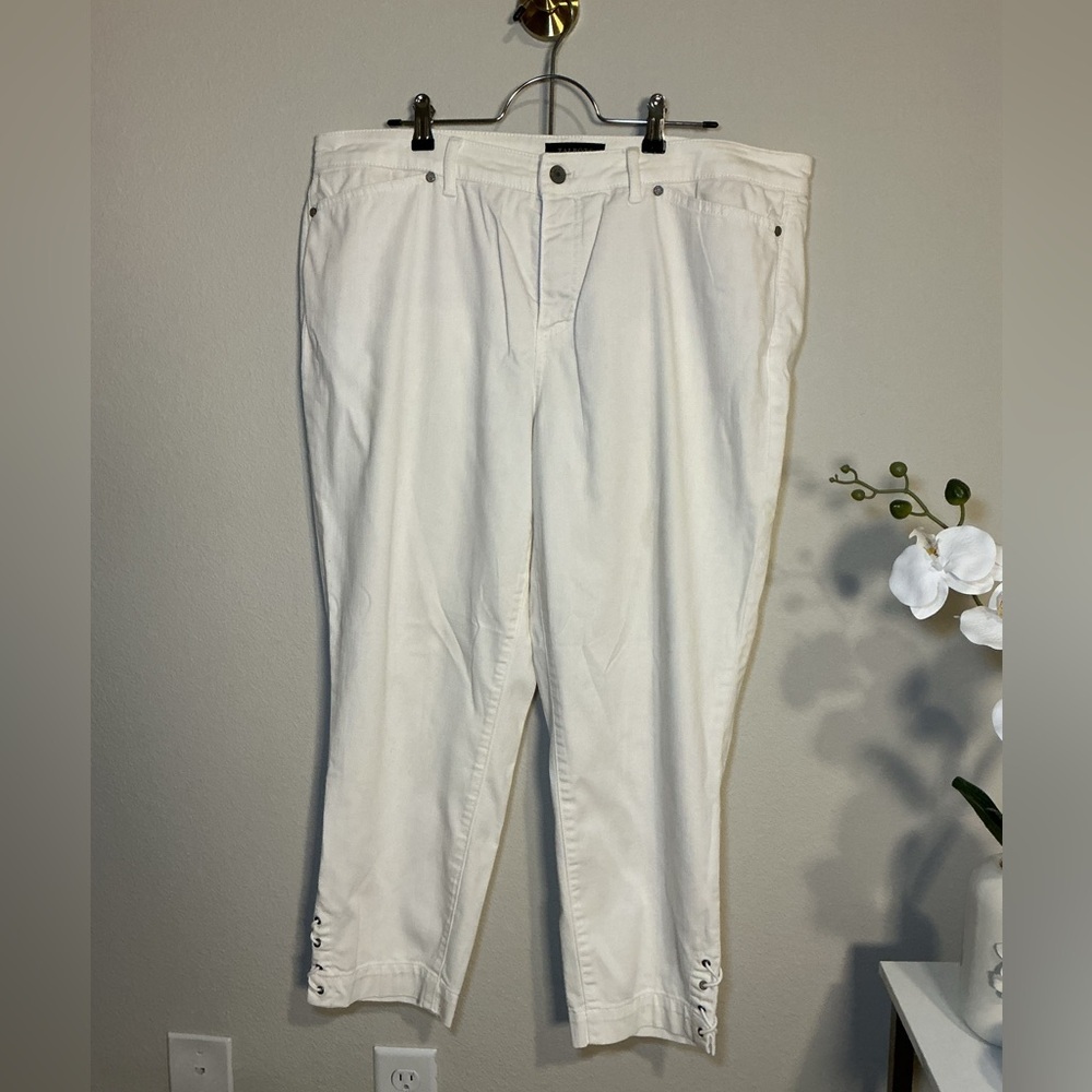 Talbots Cream Cropped Pants with Button Detail